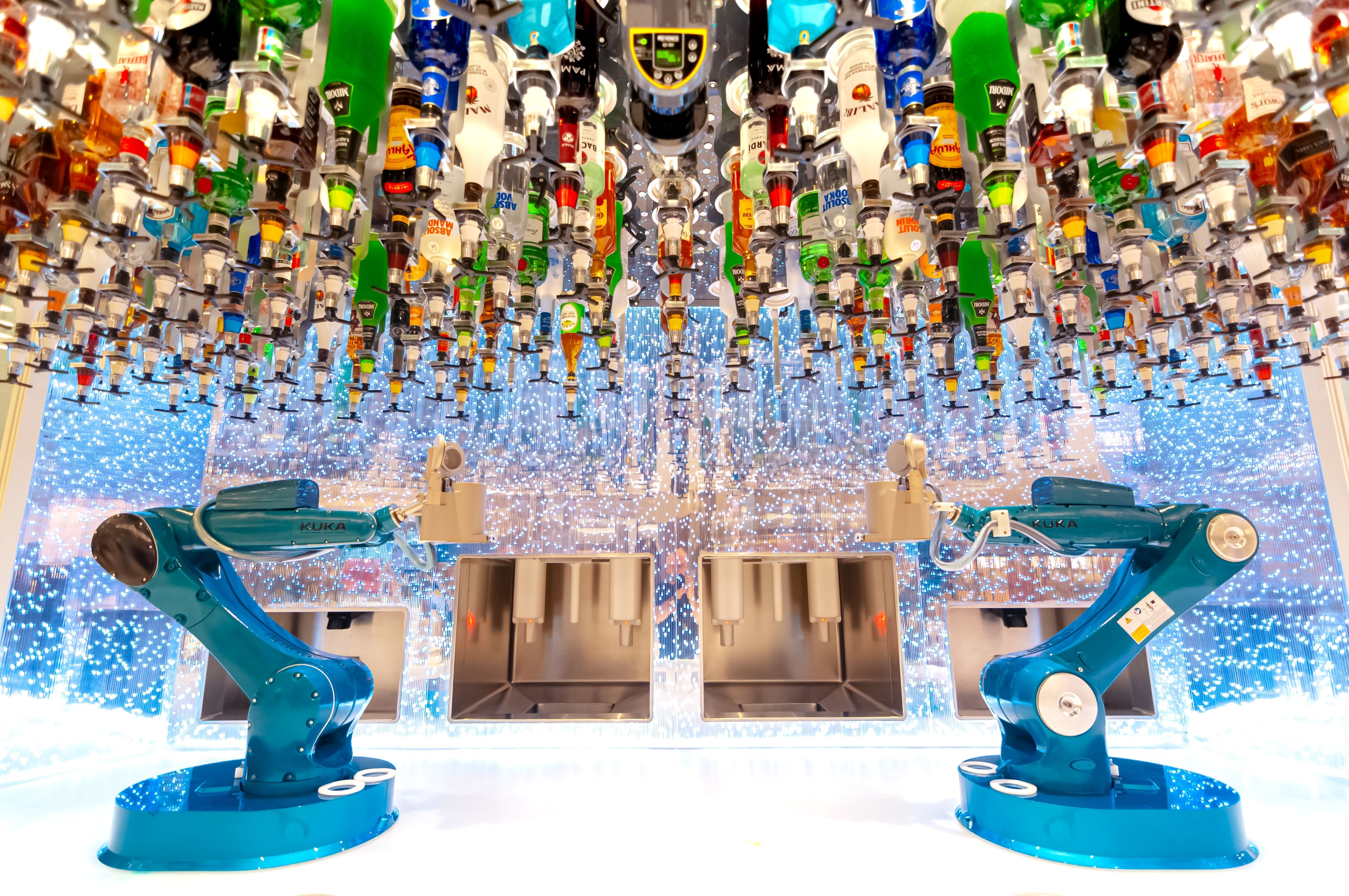Royal Caribbean Symphony Bar