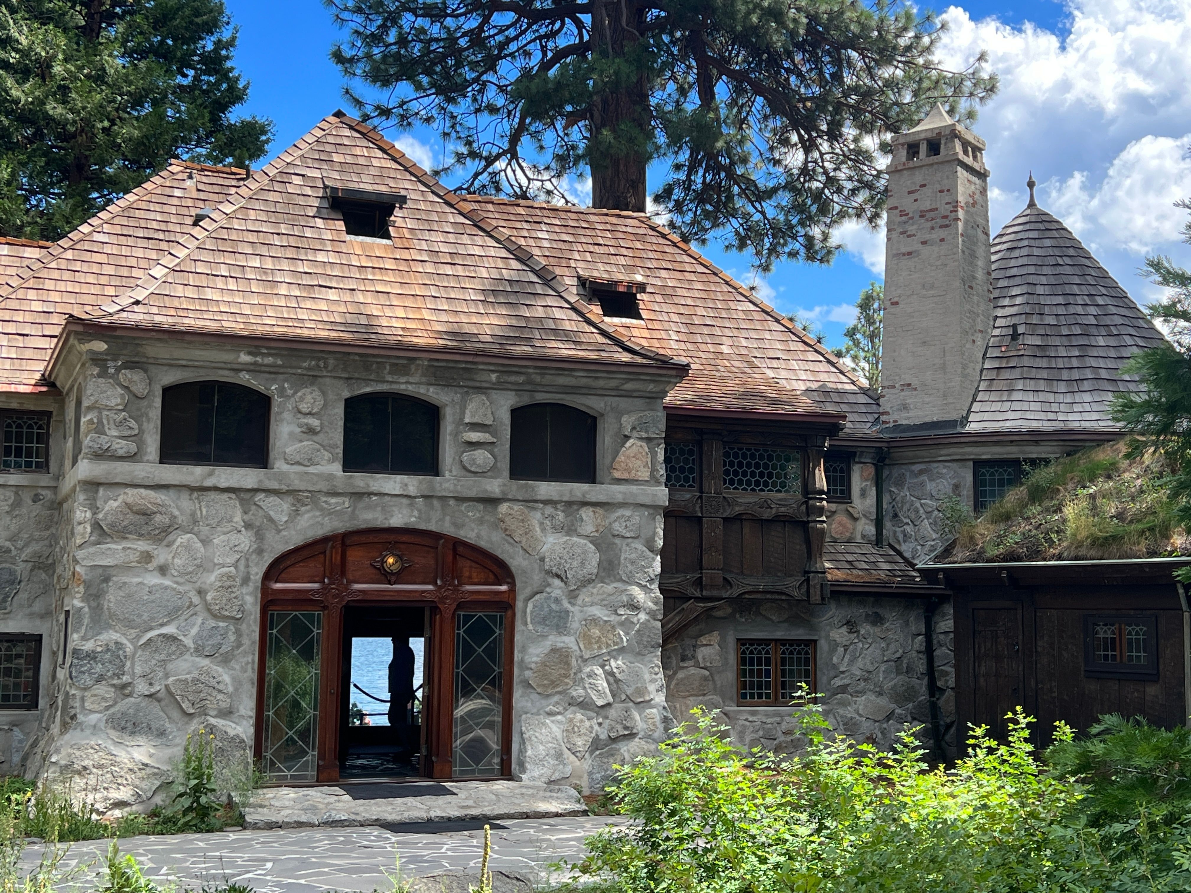 Vikingsholm, Emerald Bay State Park, South Lake Tahoe, California, USA