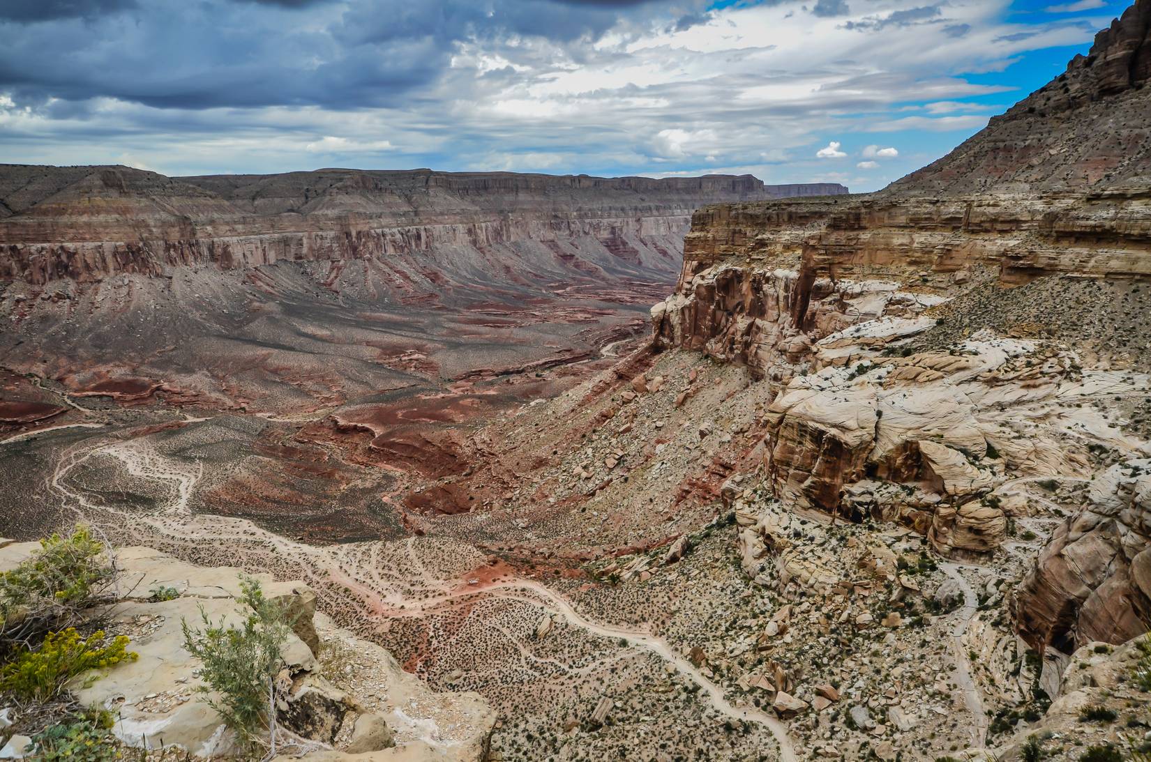 Hualapai Canyon Trail - Grand Canyon West