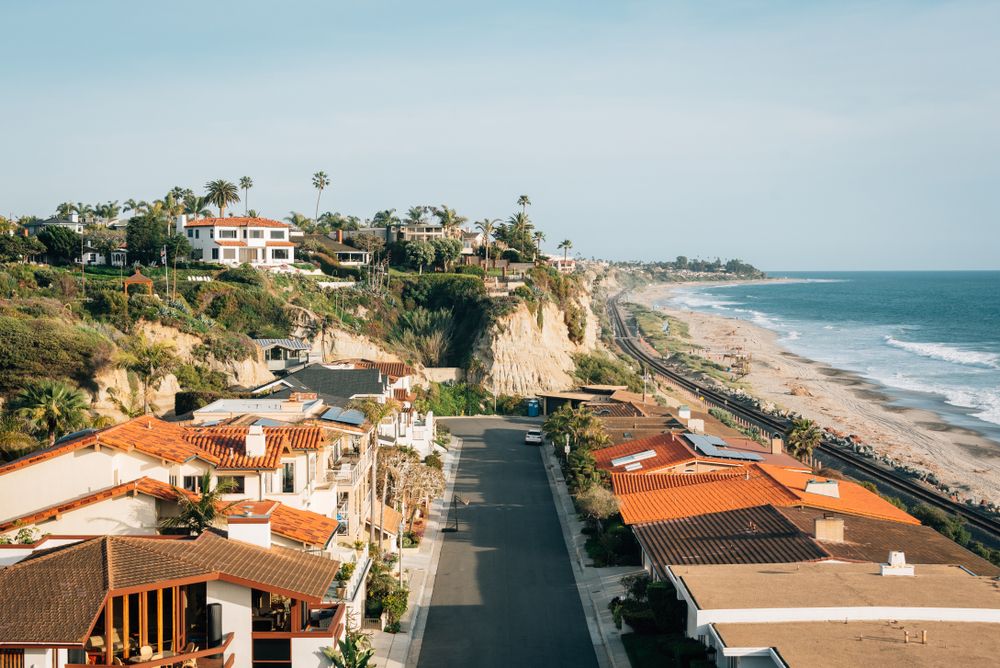 California's Cutest Beach Town Feels Like It Belongs In Spain