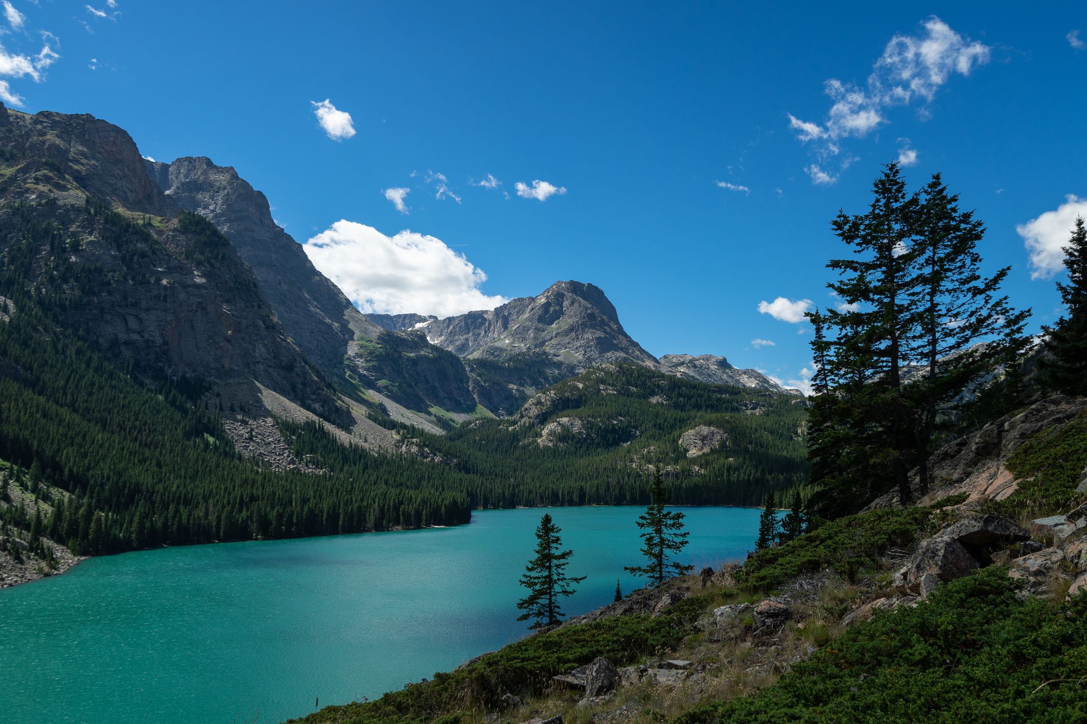 Glacier lake in the Beartooth Mountain Range in Montana