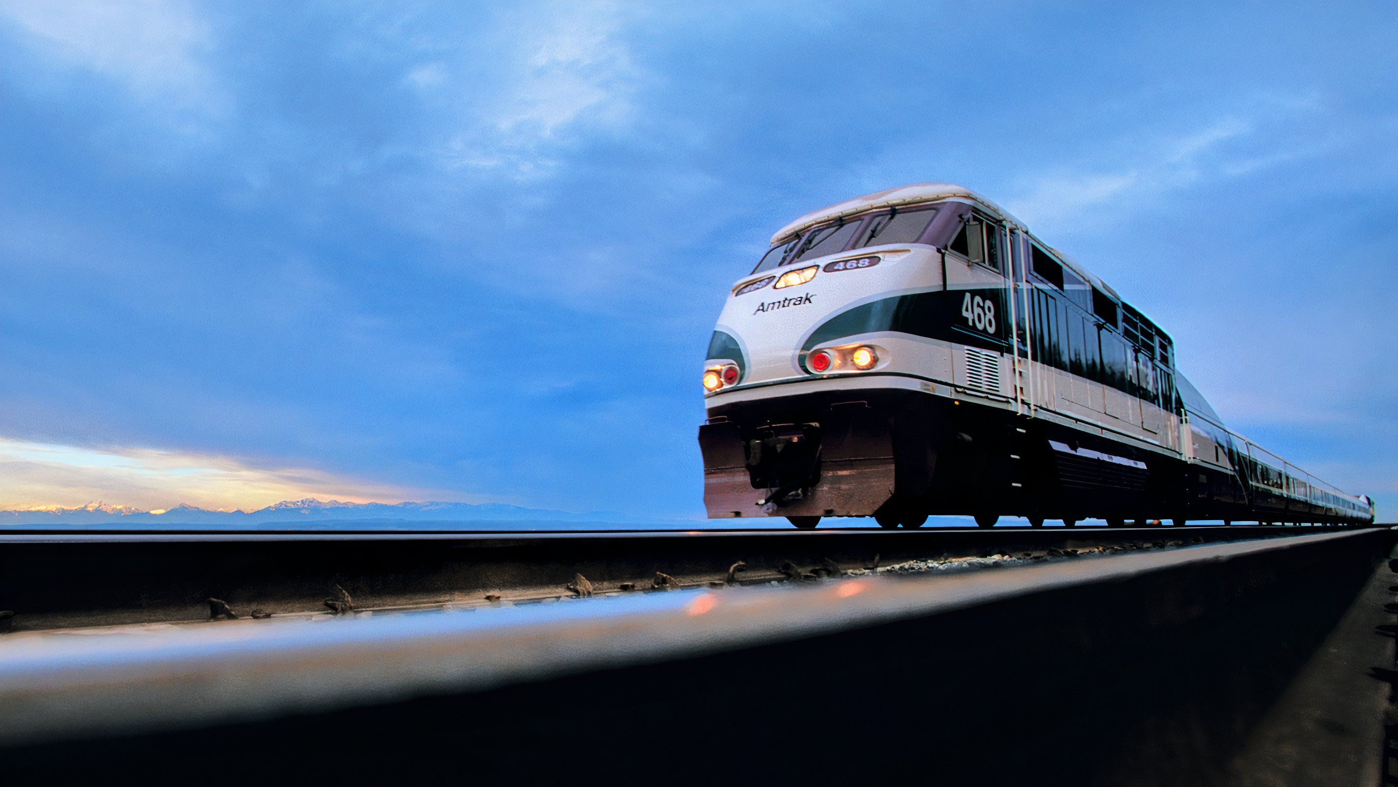 Amtrak Passengers Are Desperate For the Return Of This U.S.-Canada Collaboration