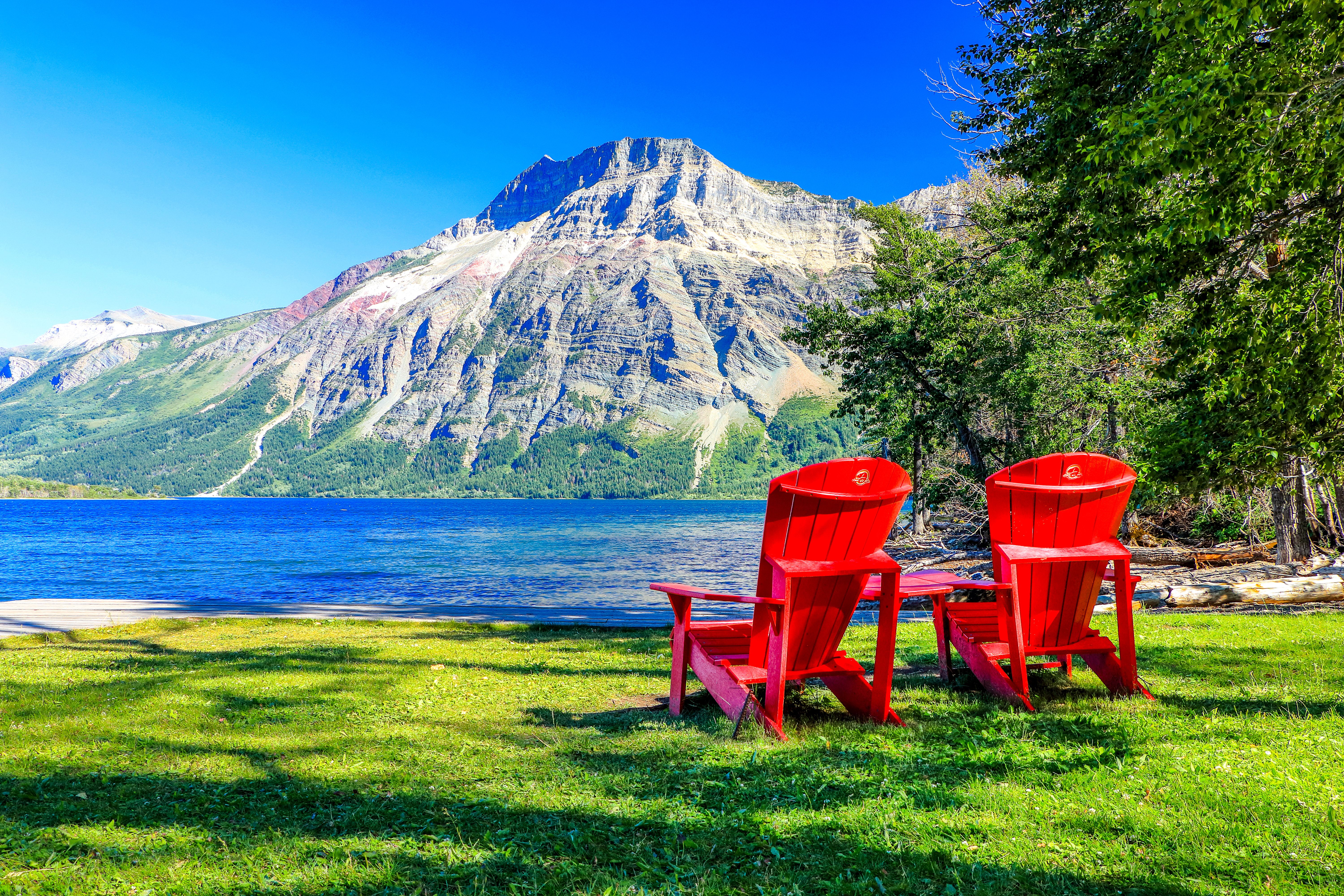 The U.S.-Canada Border Runs Right Through This Gorgeous National Park